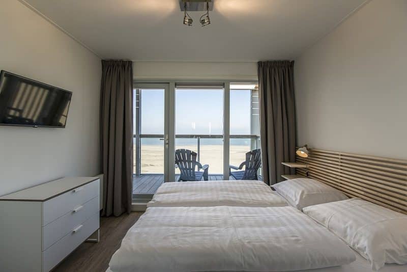 Bijzondere overnachting in een strandvilla in Hoek van Holland