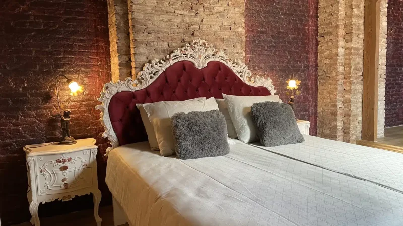 Romantisch Overnachten in een Kerk