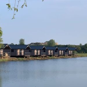 Bijzondere Overnachting in een Waterlodge Bijzondere Overnachting in een Waterlodge