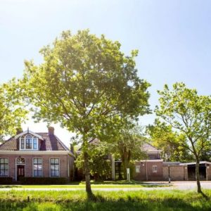 Groepsovernachting in oude school