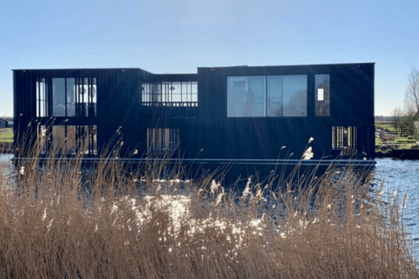 Overnachten in een Watervilla