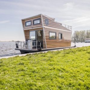 Tiny Houseboat Heeg Tiny Houseboat Heeg